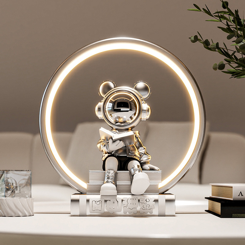 太空人宇航员看书装饰摆件小夜灯