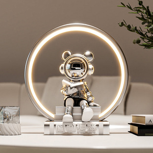 太空人宇航员看书装饰摆件小夜灯新房乔迁卧室送礼家居软装饰品