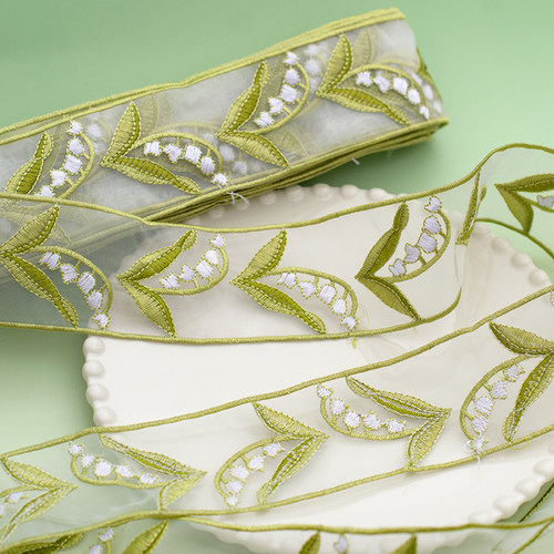 MAMASA铃兰花嫩绿欧根纱刺绣花边