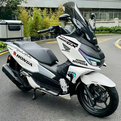 适用本田NS150GX车贴纸摩托车身
