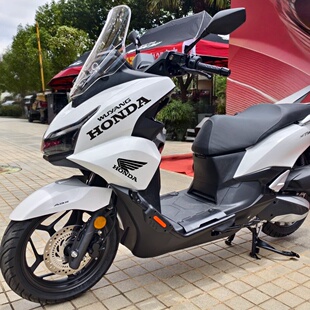 适用五羊本田NWT150翅膀贴纸摩托车头拉花配件防水反光改装饰版画