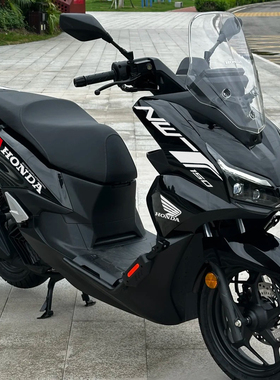 适用本田NWT150专用车头字母改装饰遮划痕风挡火凤凰防水反光贴纸