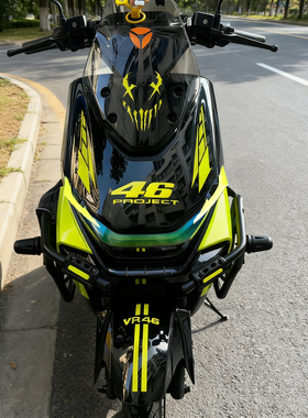 适用雅迪冠能S白鲨90/70L-H电动车改装贴纸高达恶魔眼睛定风翼贴