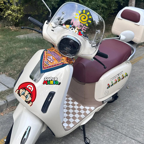 NWF125车头马里奥贴复古方巾改装