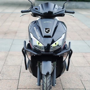 适用五羊本田NPF125翅膀标贴纸拉花摩托车防水反光车贴画装 花 饰版