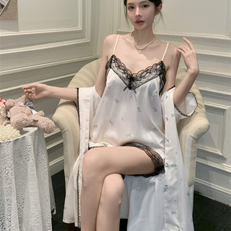 春夏睡衣女款性感冰丝绸甜美可爱碎花吊带短裤三件套家居服高级感