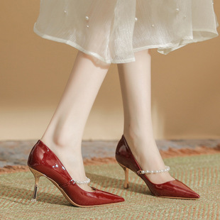 H763 女一字带串珠亮皮细跟尖头时装 29羊皮垫红色高跟鞋 单鞋 婚鞋