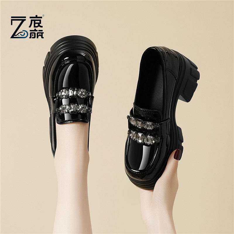 莆田纯原黑色小皮鞋女英伦风2025新款春秋季厚底粗跟乐福鞋JK制服