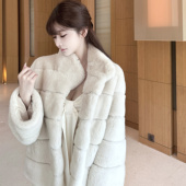 韩雨嘉 雷克斯进口A级獭兔毛皮草外套 工艺 奶霜兔兔 水貂横排