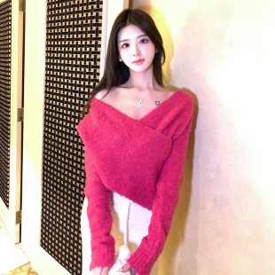 毛衣针织女秋冬交叉设计显瘦甜辣上衣 「现货」韩雨嘉玫红v领修身