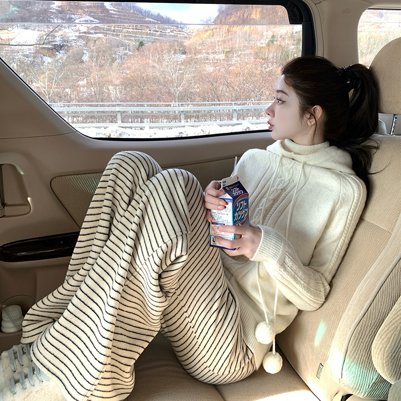 韩雨嘉加绒针织条纹阔腿裤