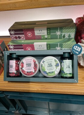 Thebodyshop 聖誕限量版臻享香梨喜悦櫻桃身體護理霜滋潤保湿乳