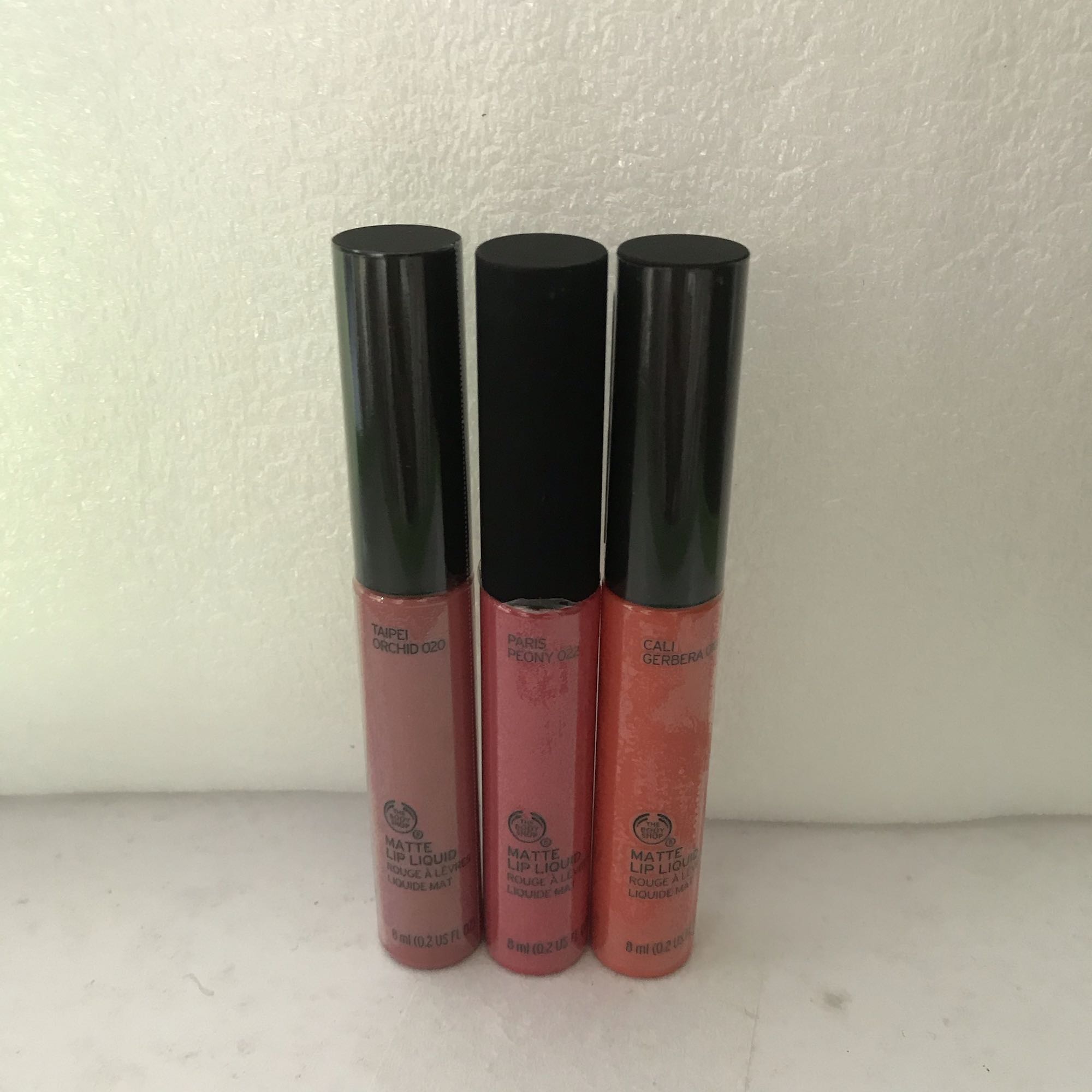 英国Thebodyshop 美體小舖唇釉/液体唇膏/液体口红8ml