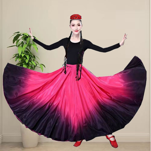 新疆维吾尔族练习广场演出大摆裙