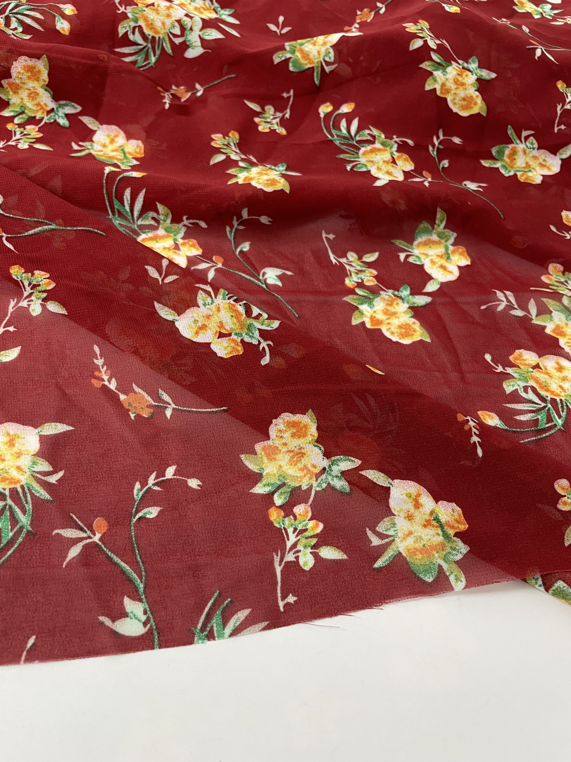 g759夏季深红色印花雪纺面料 柔软透气舒适连衣裙上衣diy发圈布头