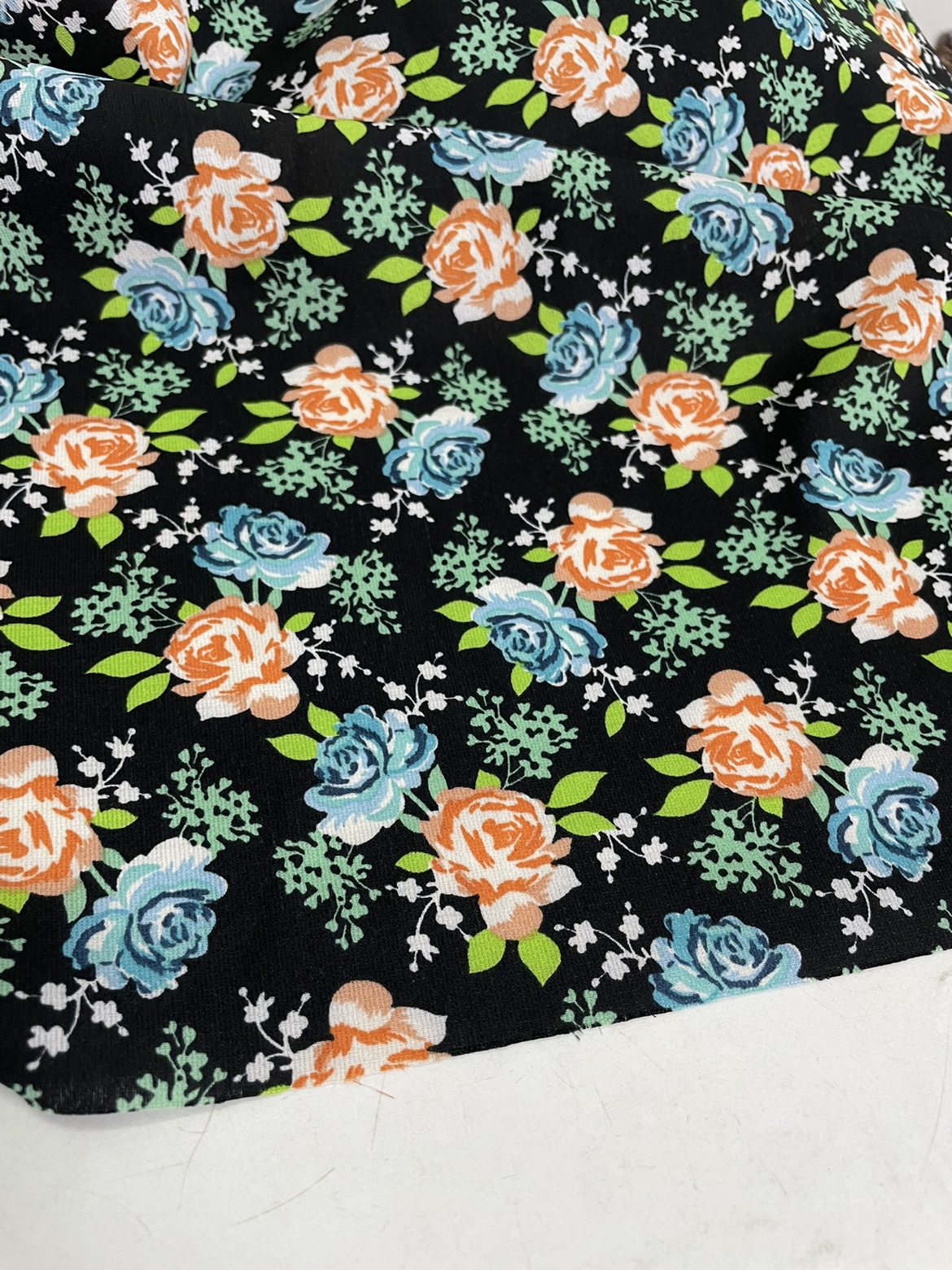 3米夏季黑底印花雪纺布头柔软透气垂感连衣裙上衣旗袍diy面料D357