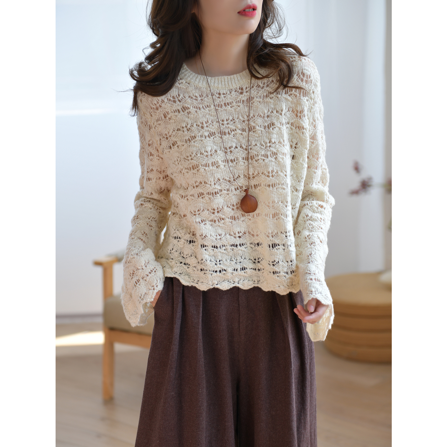 GESGOO法式波浪纹镂空针织衫上衣