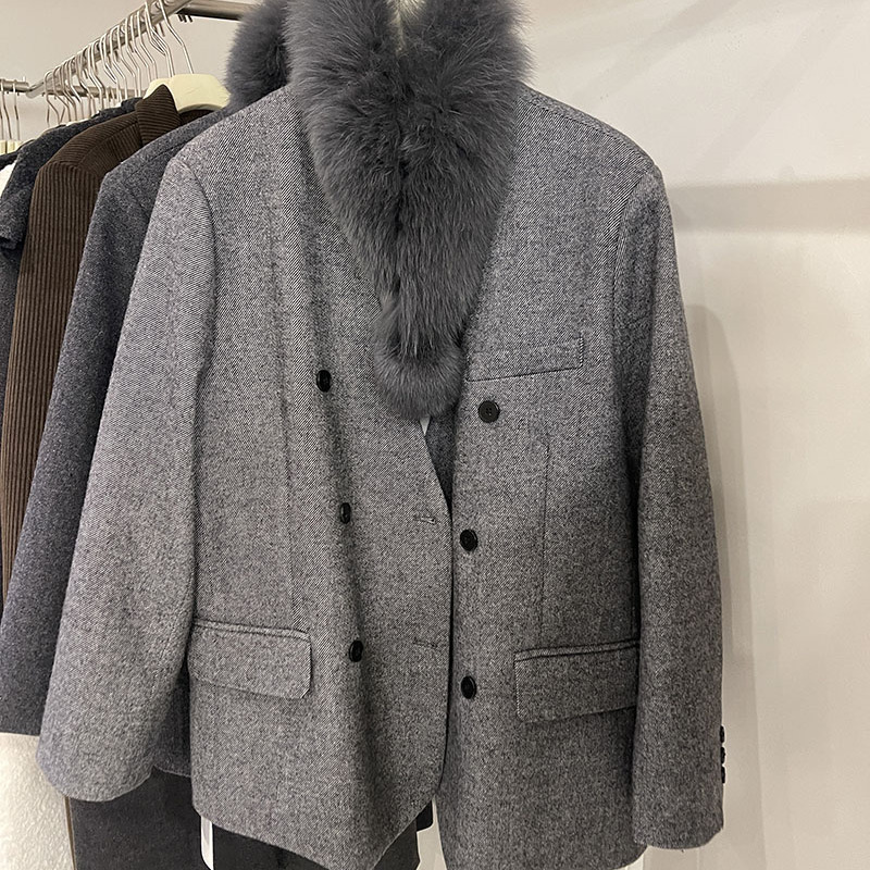 灰色毛领双排扣西装羽绒内胆外套