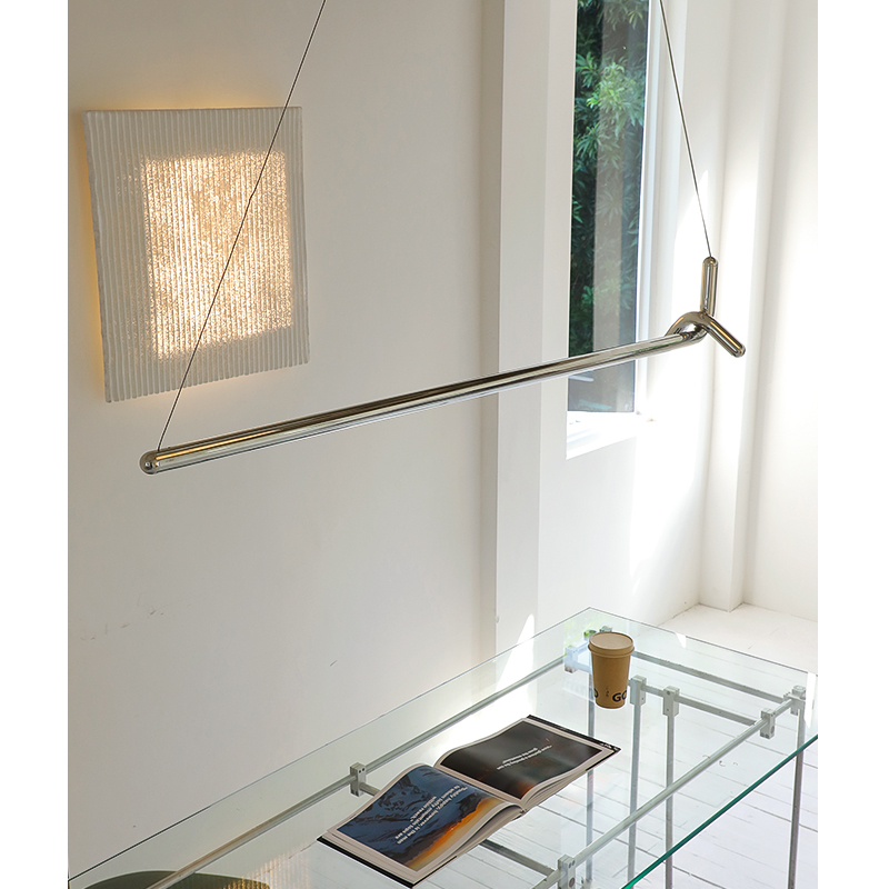 极简餐厅吊灯高级感餐桌设计师