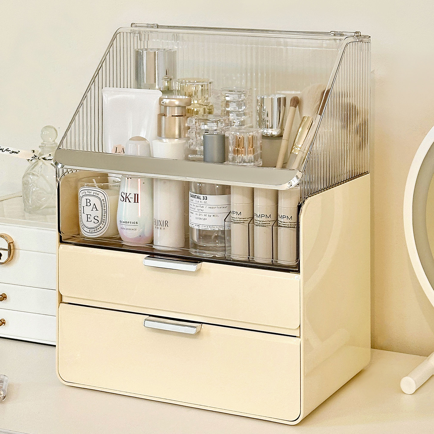化妆品收纳盒高级感带盖护肤品面膜整理箱防尘梳妆台新款置物架