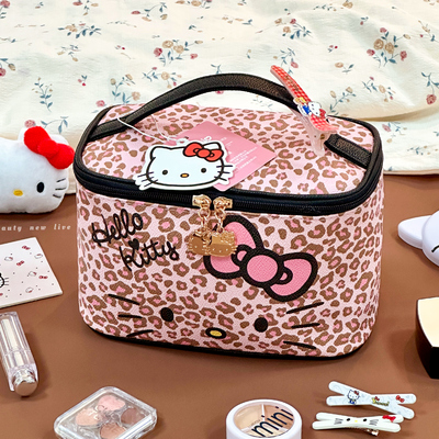 化妆包女大容量2025新款高端收纳分区便携式HelloKitty洗漱收纳包
