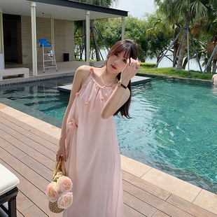 吊带连衣裙宽松甜美露背长裙海边度假穿搭粉色沙滩裙夏季 三亚旅游