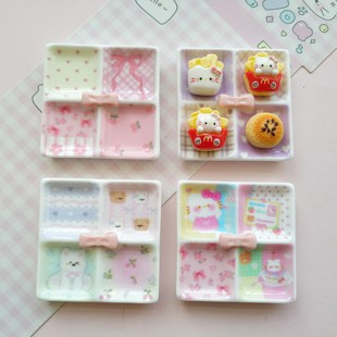 微缩卡通印花四宫格分餐盘子捏捏装饰方盘diy手工奶油胶树脂配件