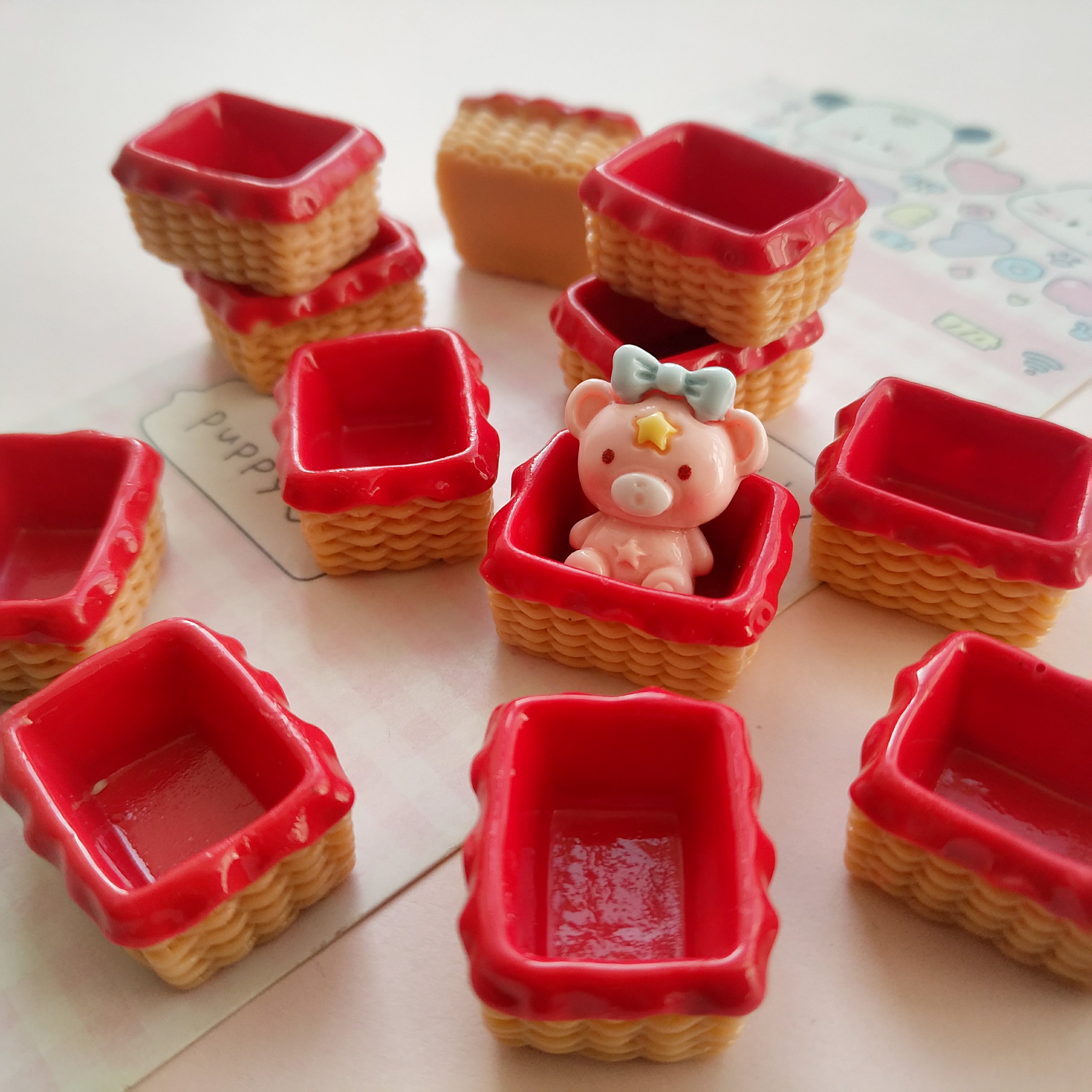 微缩仿真红色编织筐食玩摆件娃娃屋捏捏装饰盘子手工diy树脂配件