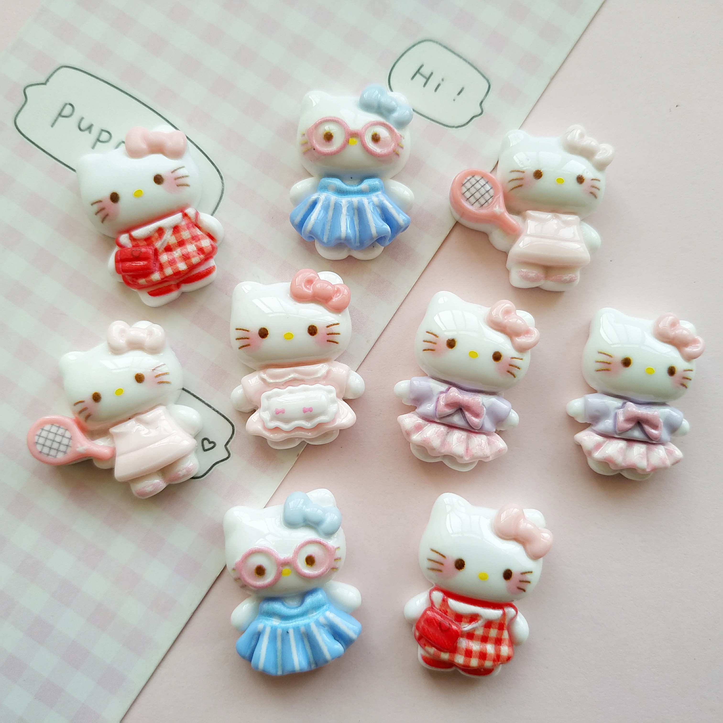 卡通可爱裙子kt猫树脂饰品装饰贴片diy奶油胶发夹手机壳鞋花配件