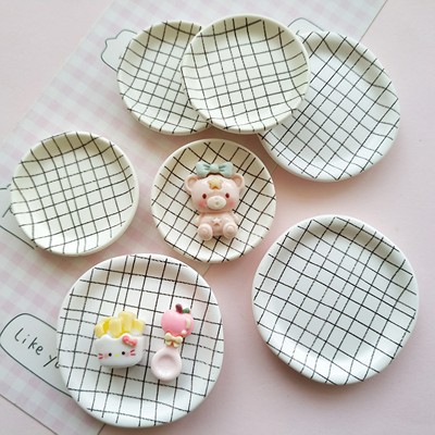 微缩简约白色格子食玩盘子场景捏捏装饰盘手工diy奶油胶树脂配件