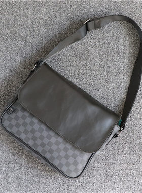 正品threebox男包格纹皮包ipad