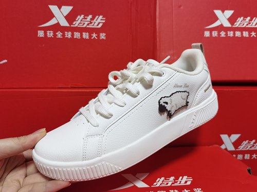 361度 特步男女通用小白鞋合集休闲运动鞋