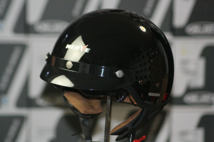 亏本清仓价nerve涅夫摩托车头盔玻璃钢带帽沿可加泡泡镜男女半盔