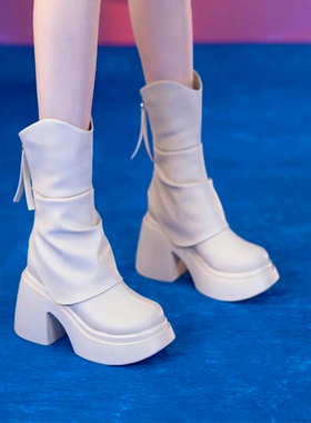 小个子厚底增高瘦瘦靴女2025年秋冬季新款防水台后拉链粗跟马丁靴