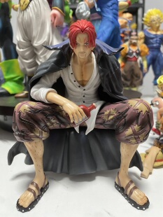 现货BT海贼王pop比例四皇坐姿红发香克斯手办模型雕像摆件优质版