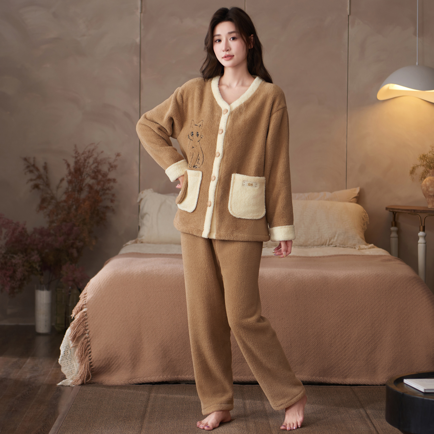 苏苏绒睡衣女秋冬加厚加绒家居服