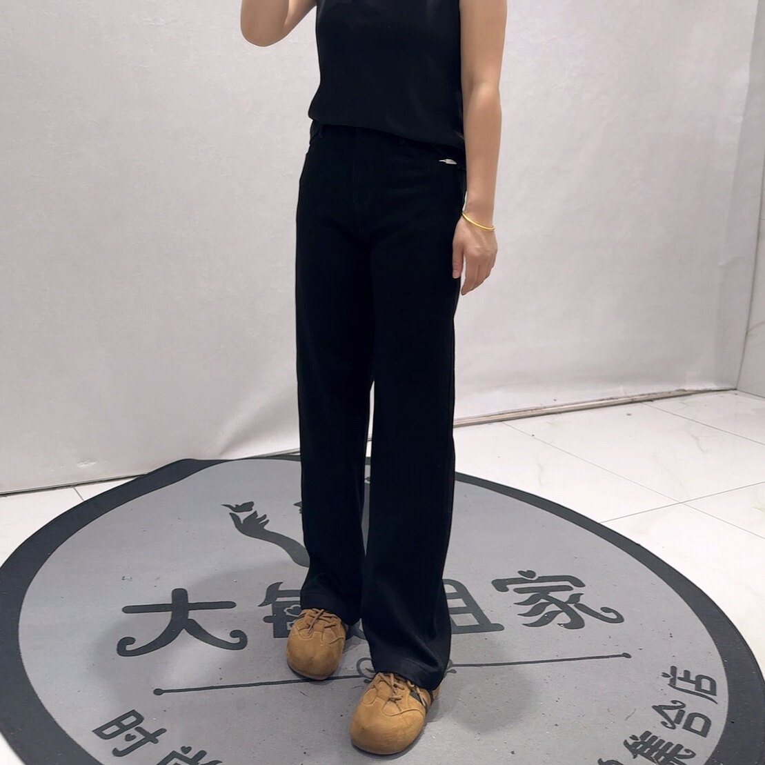 89031柏菲蒂初冬新品四面弹力百搭显瘦薄绒窄版直筒裤加大码女裤