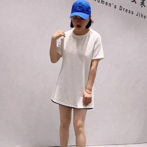 1850女权贵族初夏新品侧边开衩一手长时尚满钻短袖上衣加大码女装