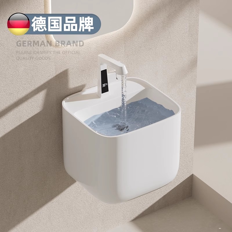 日式小户型迷你挂墙陶瓷洗手盆