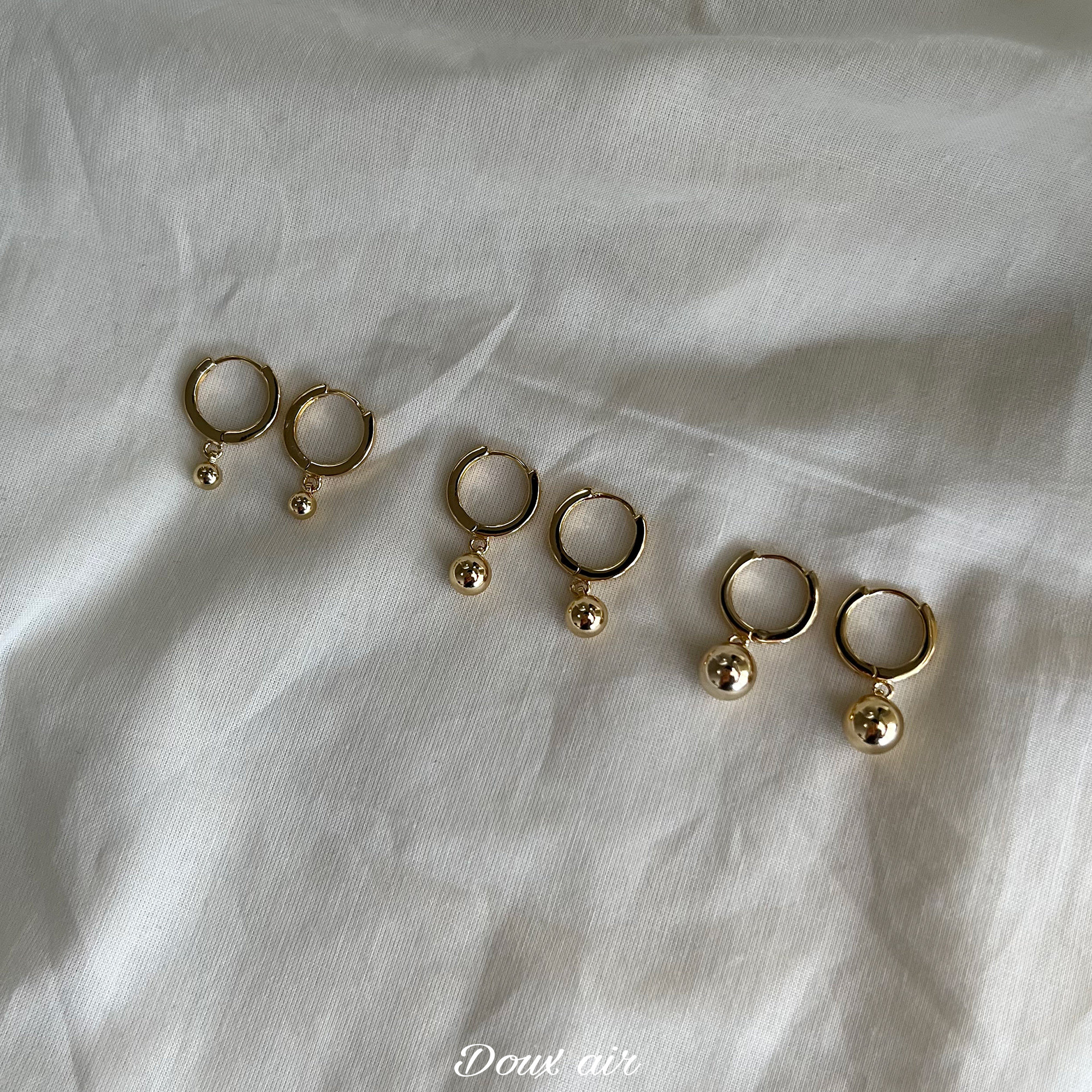 douxair金豆豆耳圈简约时尚高级感日常耳扣小巧港风圆形气质耳坠
