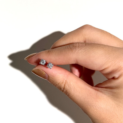 DouxAir绝甜空气s925银锆石耳钉