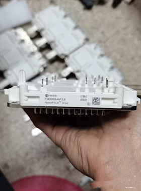 新能源汽车IGBT模块FS820R08A6P2LB 原装拆机 包上机