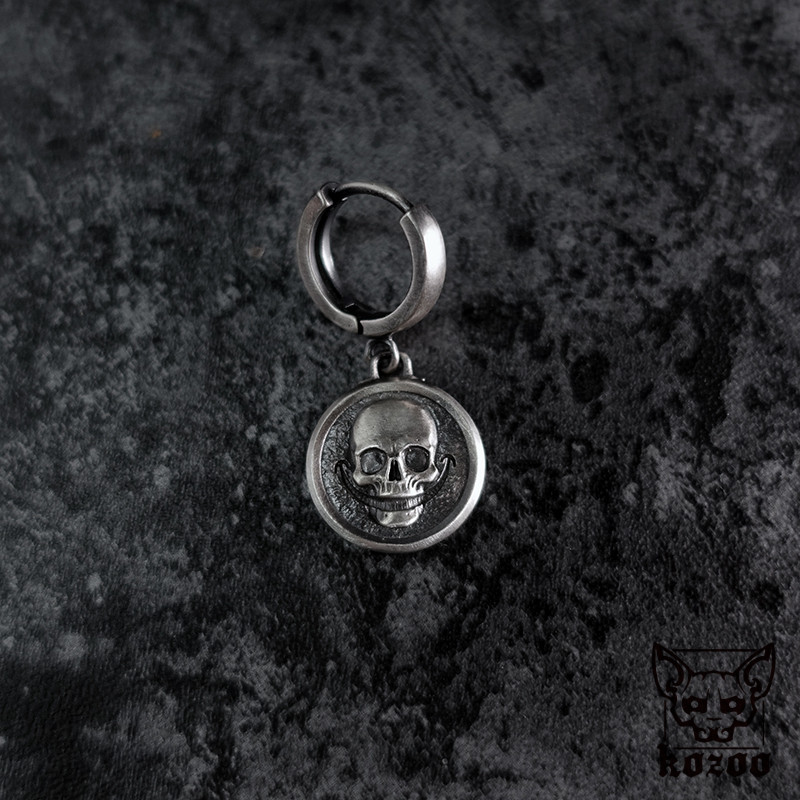 kozoo原创设计风骷髅纯银耳扣