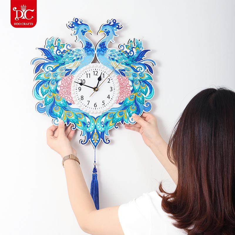 玄关钟表带框客厅DC十字绣钻石画