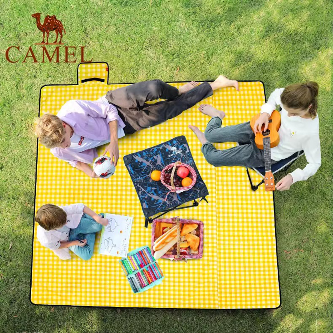 骆驼户外野餐垫防潮垫加厚睡垫野炊可折叠野餐布沙滩垫子露营坐垫