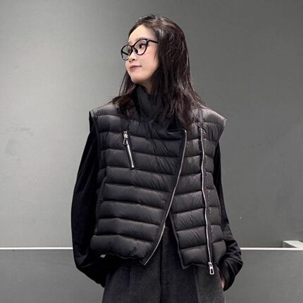 反季清仓新国标90白鸭绒女士斜拉炼设计感轻薄排骨羽绒服马甲背心