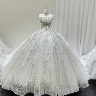 抹胸婚纱2025新款新娘法式主纱小个子高级质感重工大码拖尾出门纱