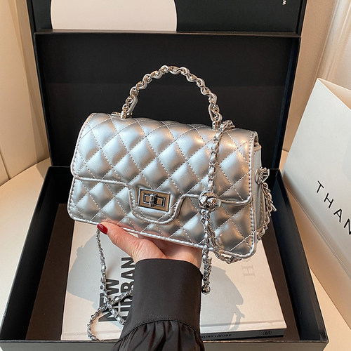 银色菱格链条包包女小香风