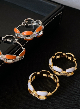 橙色珐琅锁链耳环2026新款爆款高级感小众耳钉女轻奢气质圈圈耳饰