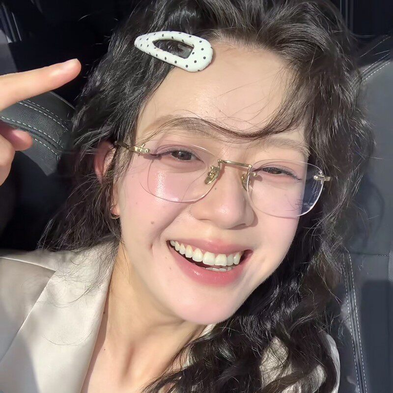 复古韩版无框纯欲软妹金属防蓝光眼镜女高智感可配度数素颜平光镜